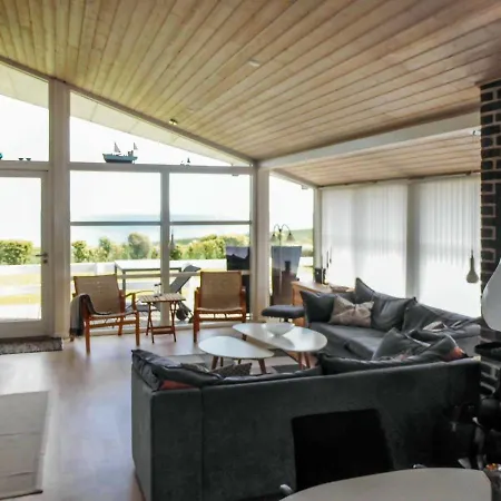 Сasa de vacaciones Four-bedroom Holiday In Sydals 8